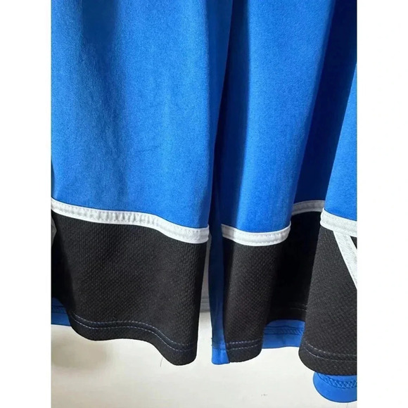 Broadway Bounce Men’s size large blue shorts - Picture 4 of 6